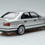 BMW Alpina B10 4.6 E34 Hopea MCG 1:18 MCG18231 Metalli - image 2 of 5