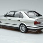 BMW Alpina B10 4.6 E34 Hopea MCG 1:18 MCG18231 Metalli - image 5 of 5