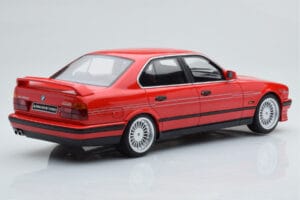 BMW Alpina B10 E34 Biturbo Punainen Otto 1:18 OT648 Hartsi — kuva 2 / 6