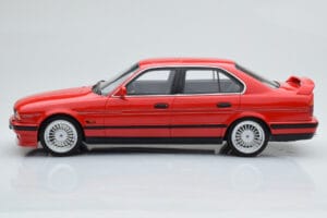 BMW Alpina B10 E34 Biturbo Punainen Otto 1:18 OT648 Hartsi — kuva 3 / 6