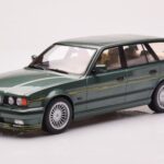 BMW Alpina B10 E34 Touring Tummanvihreä MCG 1:18