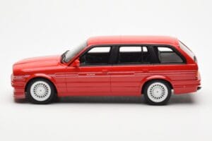 BMW Alpina B3 2.7 E30 Touring Punainen Otto 1:18 OT366 Hartsi — kuva 3 / 6
