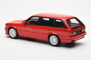 BMW Alpina B3 2.7 E30 Touring Punainen Otto 1:18 OT366 Hartsi — kuva 5 / 6