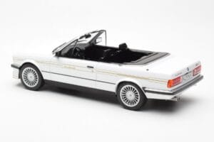 BMW Alpina C2 2.7 E30 Avoauto Valkoinen MCG 1:18 MCG18383 Metalli — kuva 5 / 6