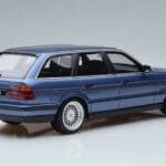 BMW Alpina B10 E34 4.0 Touring Sininen Otto 1:18 OT944 Hartsi - image 2 of 6
