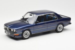 BMW Alpina B7S E12 Turbo Dark Sapphire Sininen Metallic Otto 1:18 OT640