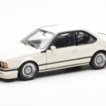 BMW M635 CSi E24 Valkoinen Dealer Edition AUTOart 1:18