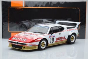 BMW M1 Motul #10 B. Darniche / A. Mahe Rally Tour de Corse 1982 IXO 1:18 18RMC114 Metalli — kuva 6 / 6