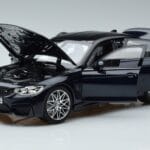 BMW M3 F80 Competition Sininen Norev 1:18 183236 Metalli - image 2 of 7