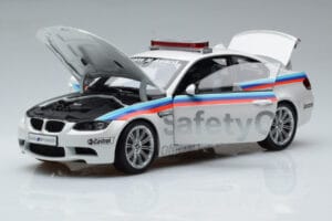 BMW M3 E92 MotoGP Safety Car 2008 Kyosho 1:18 08736GP Metalli — kuva 2 / 7