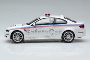 BMW M3 E92 MotoGP Safety Car 2008 Kyosho 1:18 08736GP Metalli — kuva 4 / 7