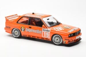 BMW M3 E30 #19 A. Hahne Jägermeister DTM 1992 AUTOart 1:18 89248 Metalli — kuva 6 / 8