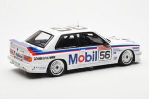 BMW M3 E30 #56 P. Brock / J. Richards Mobil Bathurst 1000 1988 AUTOart 1:18 88847 Metalli — kuva 3 / 9