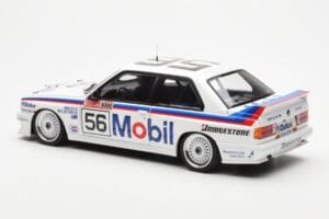 BMW M3 E30 #56 P. Brock / J. Richards Mobil Bathurst 1000 1988 AUTOart 1:18 88847 Metalli — kuva 7 / 9