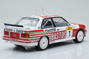 BMW M3 E30 Bastos #1 R. Ravaglia / E. Pirro / E. Van de Poele 24 Hours of Spa 1991 IXO 1:18 18RMC081A Metalli — kuva 2 / 6