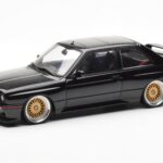 BMW M3 E30 Sport Evolution Musta Custom Wheels AUTOart 1:18