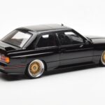 BMW M3 E30 Sport Evolution Musta Custom Wheels AUTOart 1:18 - image 3 of 8