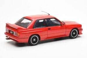 BMW M3 E30 Sport Evolution Cecotto Edition Punainen AUTOart 1:18 70566 Metalli — kuva 3 / 8
