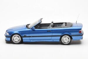 BMW M3 E36 Avoauto Sininen Otto 1:18 OT279 Hartsi — kuva 3 / 5