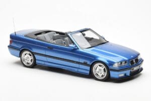 BMW M3 E36 Avoauto Sininen Otto 1:18 OT279 Hartsi — kuva 4 / 5