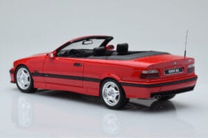 BMW M3 E36 Avoauto Punainen Otto 1:18 OT1048 Hartsi — kuva 5 / 6
