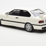BMW M3 E36 Lightweight Valkoinen Otto 1:18 OT569 - image 5 of 6