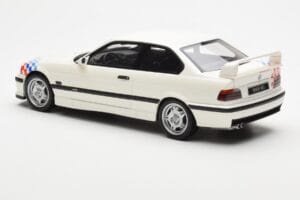 BMW M3 E36 Lightweight Valkoinen Otto 1:18 OT569 Hartsi — kuva 5 / 6