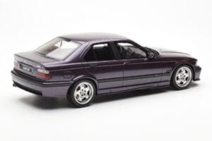 BMW M3 E36 Violetti Otto 1:18 OT307 Hartsi — kuva 2 / 6
