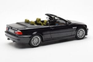 BMW M3 E46 Avoauto Musta Kyosho 1:18 80430024431 Metalli — kuva 3 / 8