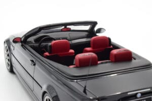 BMW M3 E46 Avoauto Musta Otto 1:18 OT380 Hartsi — kuva 8 / 9