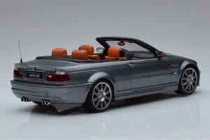 BMW M3 E46 Avoauto Harmaa Otto 1:18 OT1006 Hartsi — kuva 2 / 6