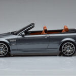 BMW M3 E46 Avoauto Harmaa Otto 1:18 - image 3 of 6