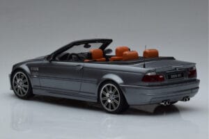 BMW M3 E46 Avoauto Harmaa Otto 1:18 OT1006 Hartsi — kuva 5 / 6