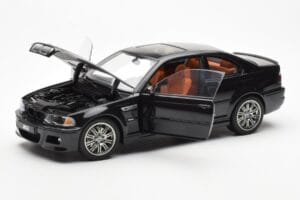 BMW M3 E46 Musta AUTOart 1:18 70541 Metalli — kuva 2 / 8