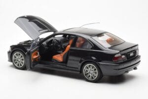 BMW M3 E46 Musta AUTOart 1:18 70541 Metalli — kuva 5 / 8