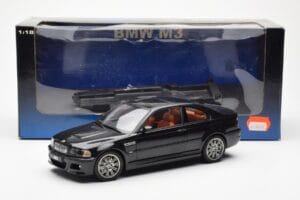 BMW M3 E46 Musta AUTOart 1:18 70541 Metalli — kuva 8 / 8