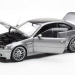 BMW M3 E46 CSL Harmaa Kyosho 1:18 - image 2 of 8