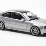 BMW M3 E46 CSL Harmaa Kyosho 1:18 - image 6 of 8