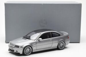 BMW M3 E46 CSL Harmaa Kyosho 1:18 80430302734 Metalli — kuva 8 / 8