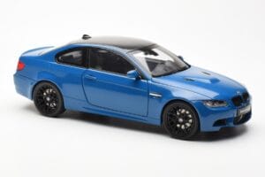 BMW M3 E92 Laguna Seca Blue Kyosho 1:18 08734LBL Metalli — kuva 6 / 8