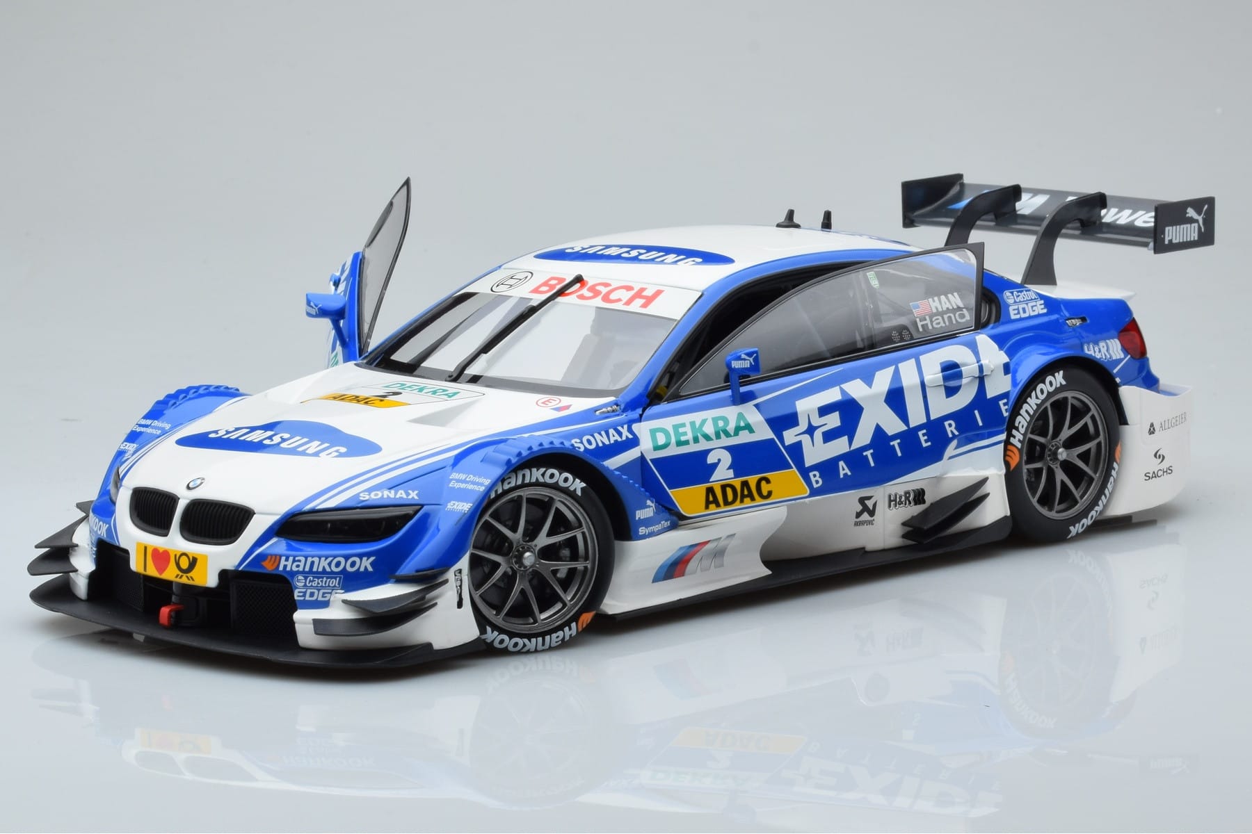 BMW M3 #2 BMW Team RMG A.J. Hand DTM 2012 Minichamps 1:18 100122202 Metalli — kuva 2 / 8