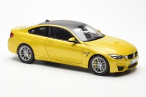 BMW M4 F82 Austin Keltainen Metallic Paragon 1:18 80432339606 Metalli — kuva 6 / 8