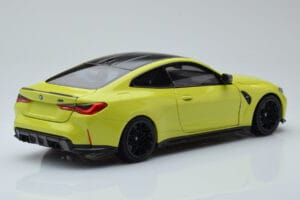 BMW M4 G82 Keltainen Jälleenmyyjäeditio Minichamps 1:18 80435A51949 Metalli — kuva 3 / 8
