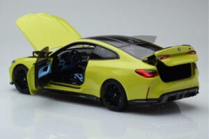 BMW M4 G82 Keltainen Jälleenmyyjäeditio Minichamps 1:18 80435A51949 Metalli — kuva 5 / 8