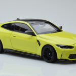 BMW M4 G82 Keltainen Jälleenmyyjäeditio Minichamps 1:18 - image 6 of 8