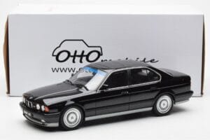 BMW M5 E34 Musta Otto 1:18 OT690 Hartsi — kuva 6 / 6