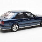 BMW M5 E34 Sininen Metallic Otto 1:18 - image 2 of 6