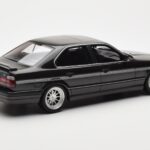 BMW M5 E34 Hartge H5 V12 Diamond Musta Metallic Otto 1:18 - image 2 of 6