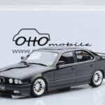 BMW M5 E34 Hartge Musta Otto 1:18 - image 2 of 6
