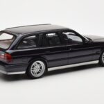 BMW M5 E34 Touring Diamond Musta Otto 1:18 - image 2 of 6